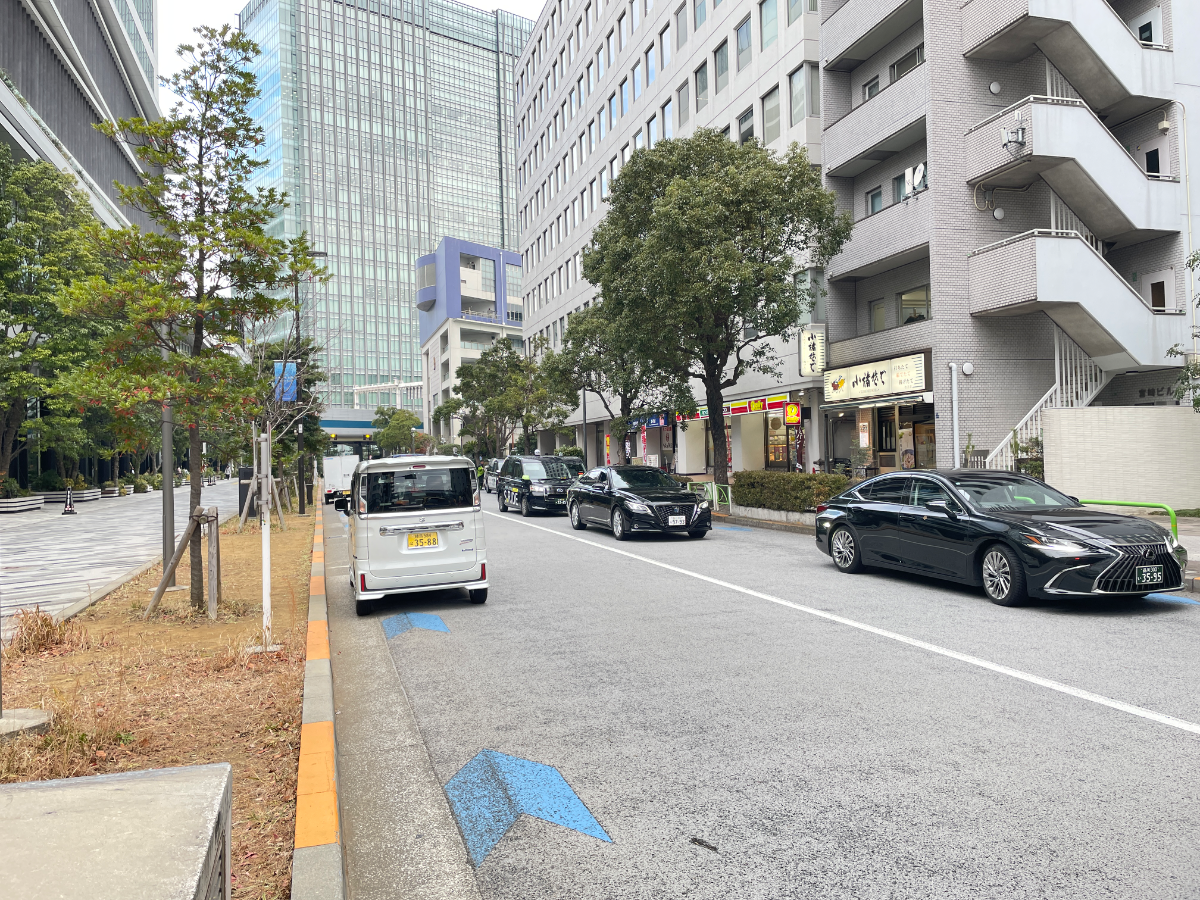 fresh/building/J00100479945_2