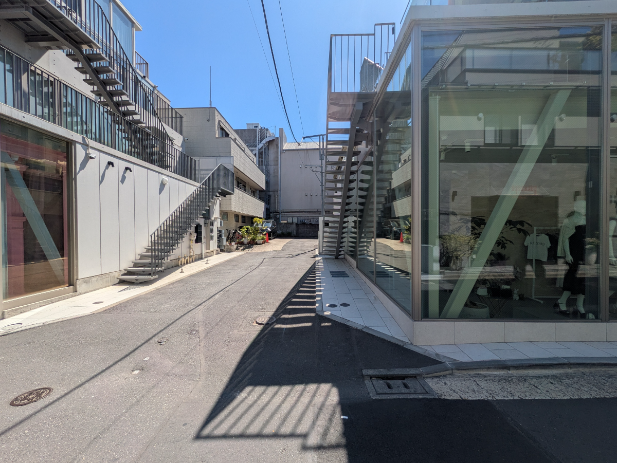 fresh/building/J00100481495_2