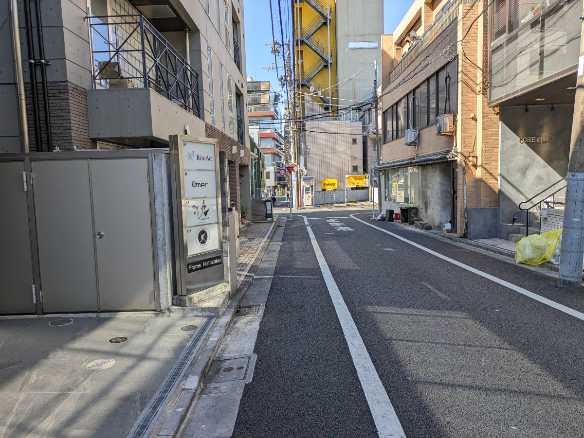 fresh/building/J00100481700_2