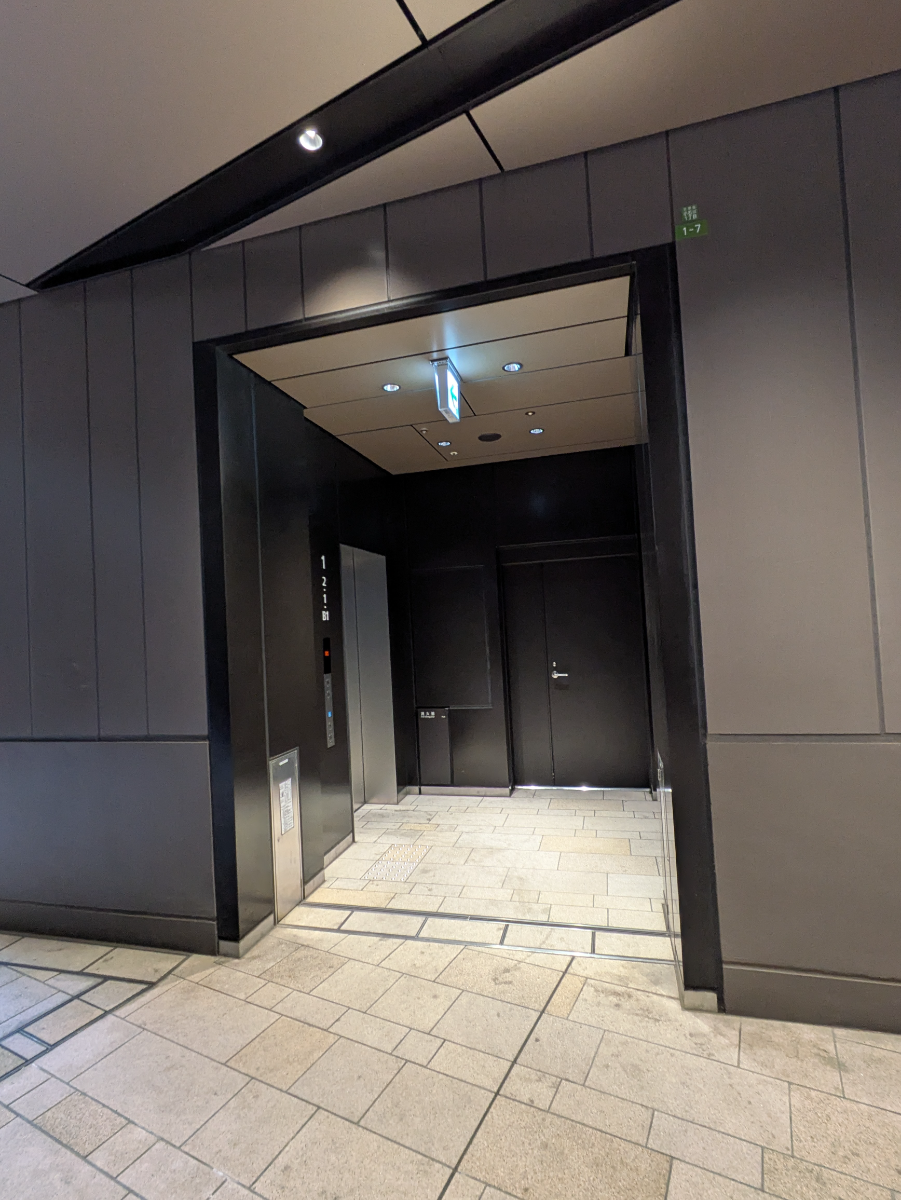 fresh/building/J00100481745_3