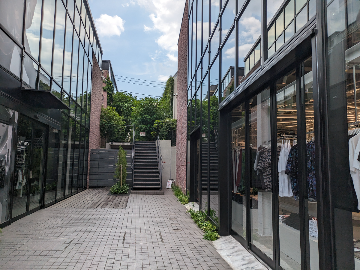 fresh/building/J00100481748_3