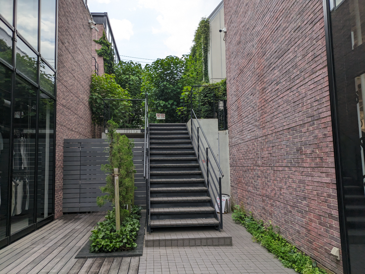 fresh/building/J00100481748_4