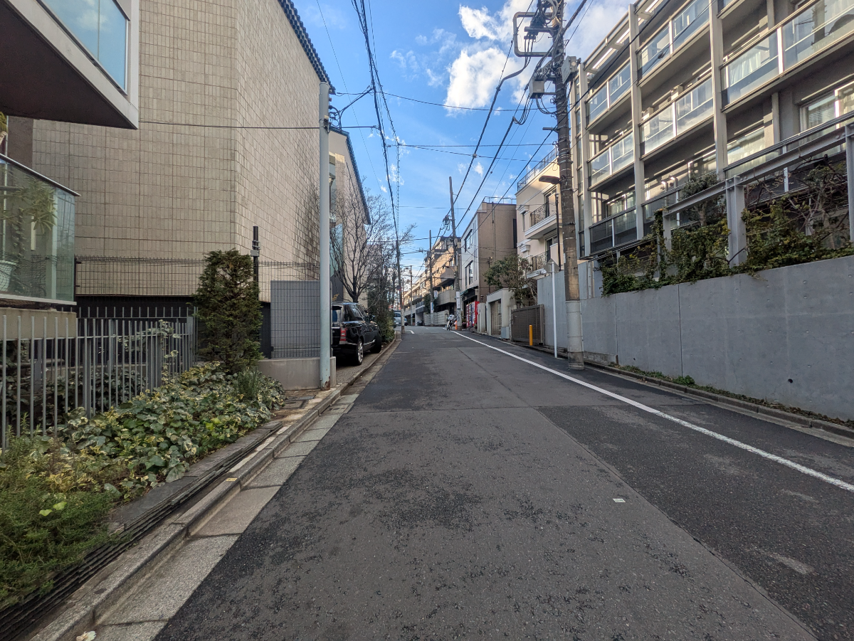 fresh/building/J00100481856_2