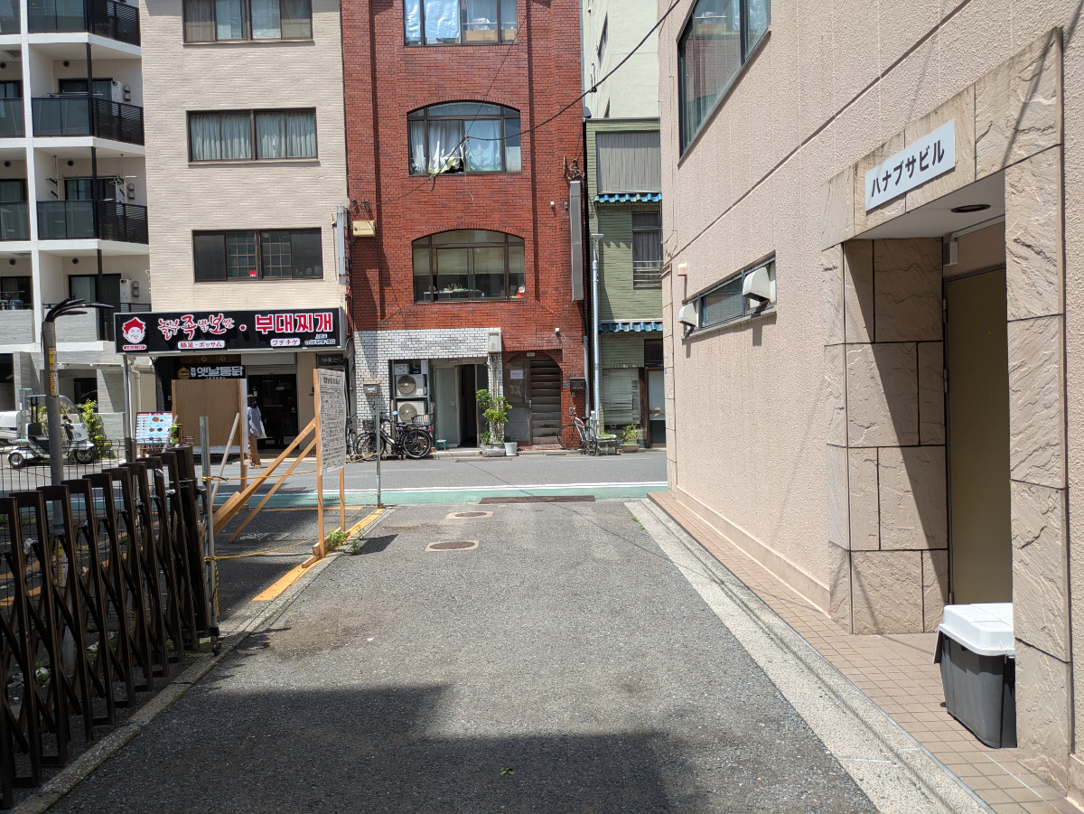 fresh/building/J00100481926_2