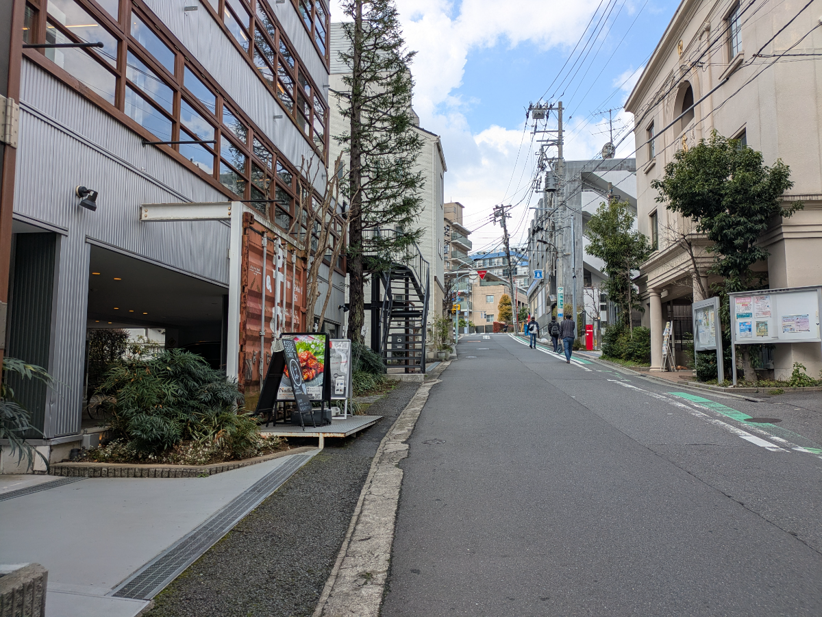 fresh/building/J00100482018_2