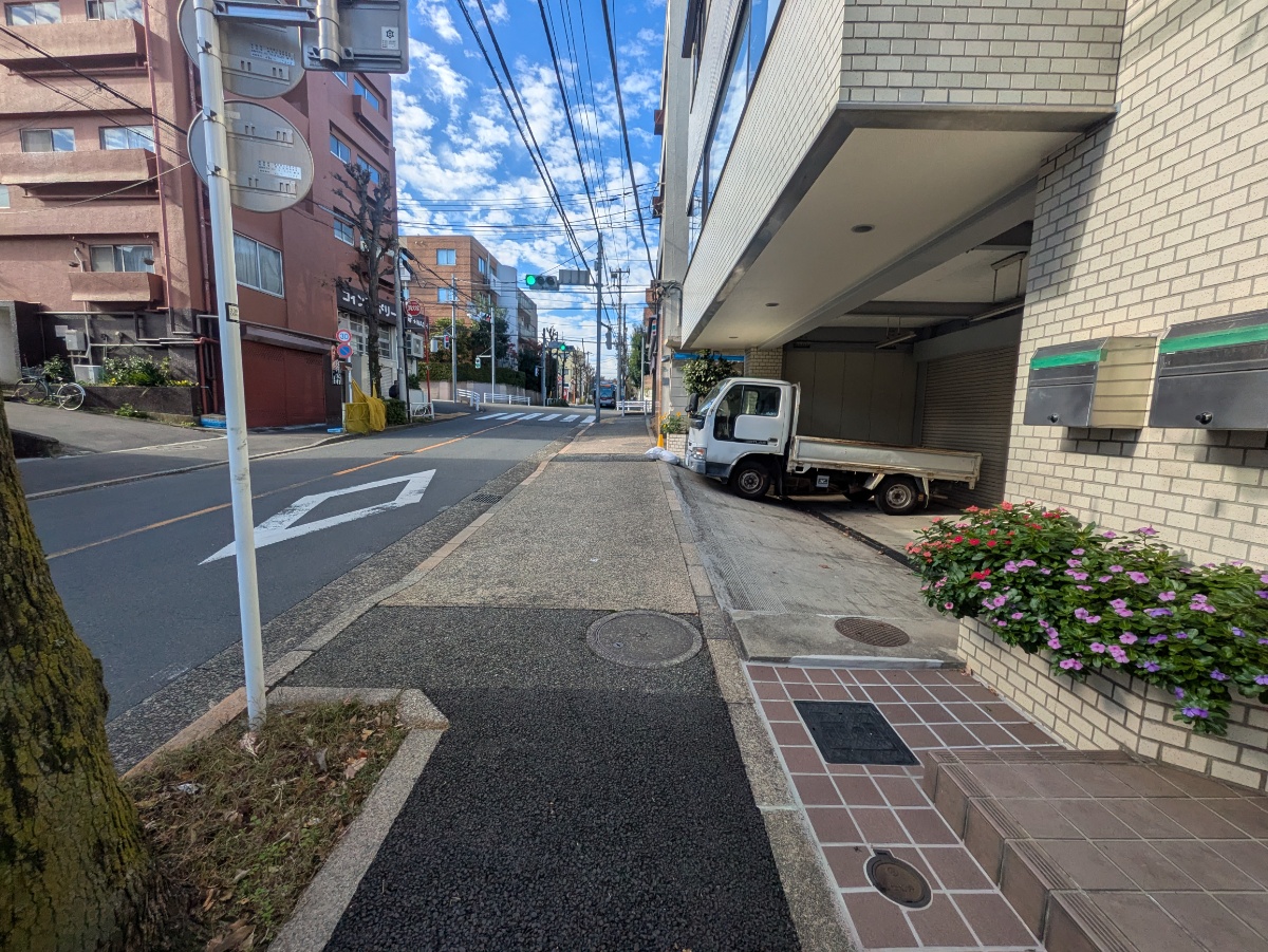 fresh/building/J00100482845_2