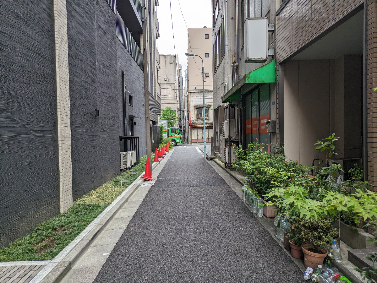 fresh/building/J00100483200_12