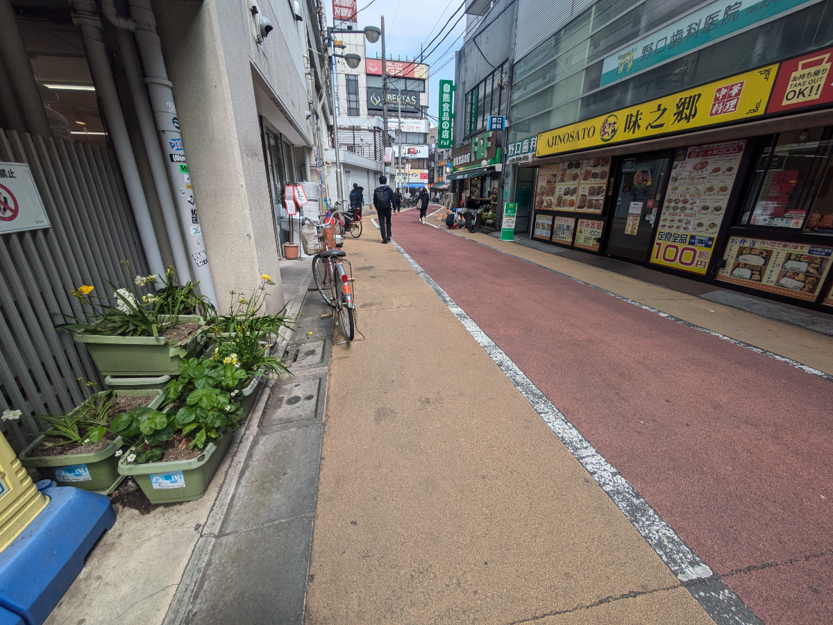 fresh/building/J00100483595_2