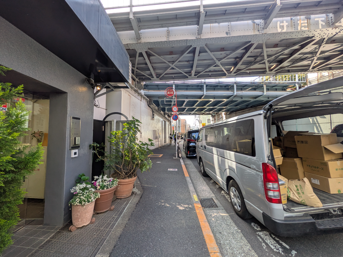 fresh/building/J00100490122_2