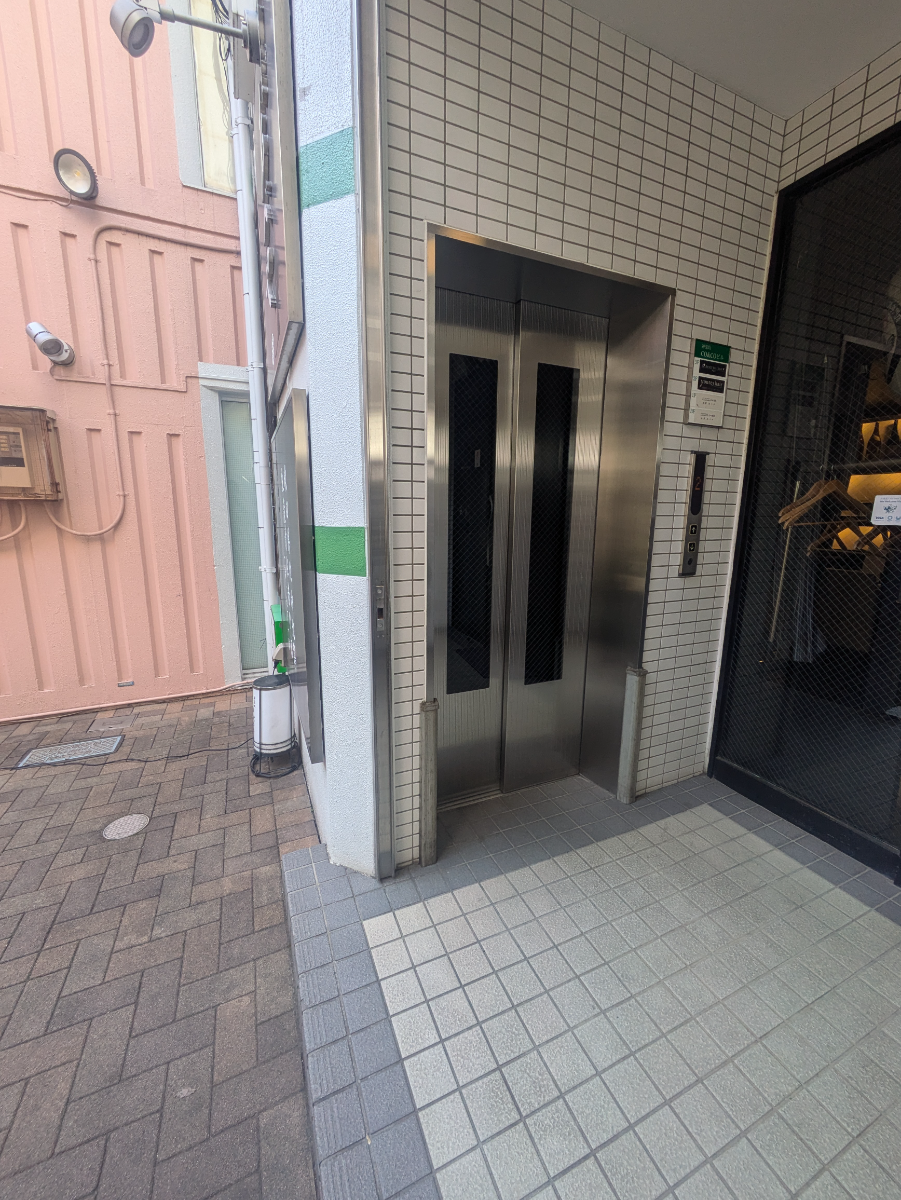 fresh/building/J00100490260_4