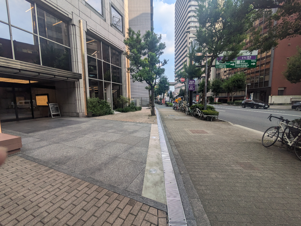 fresh/building/J00100492338_2