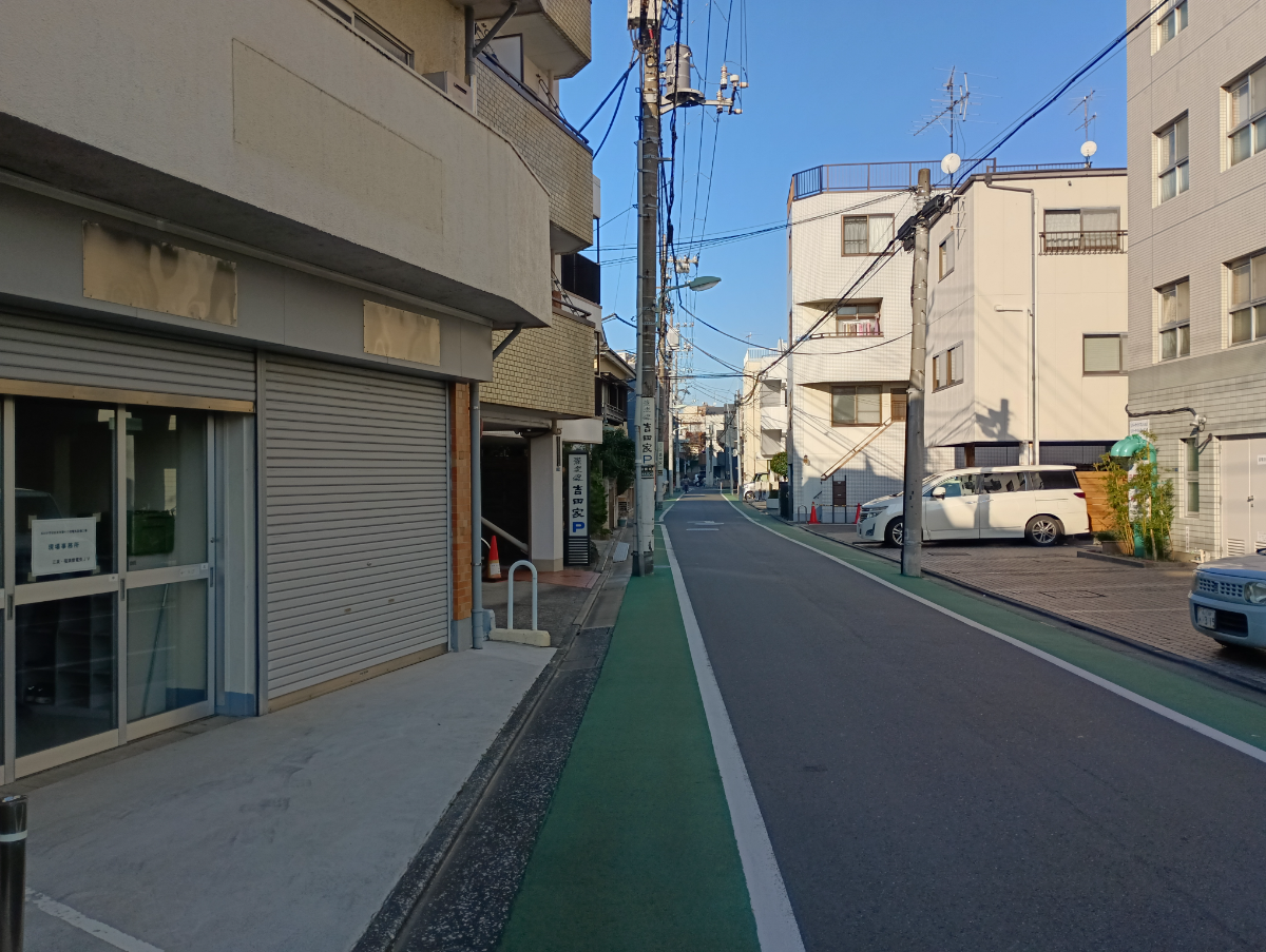 fresh/building/J00100492495_2