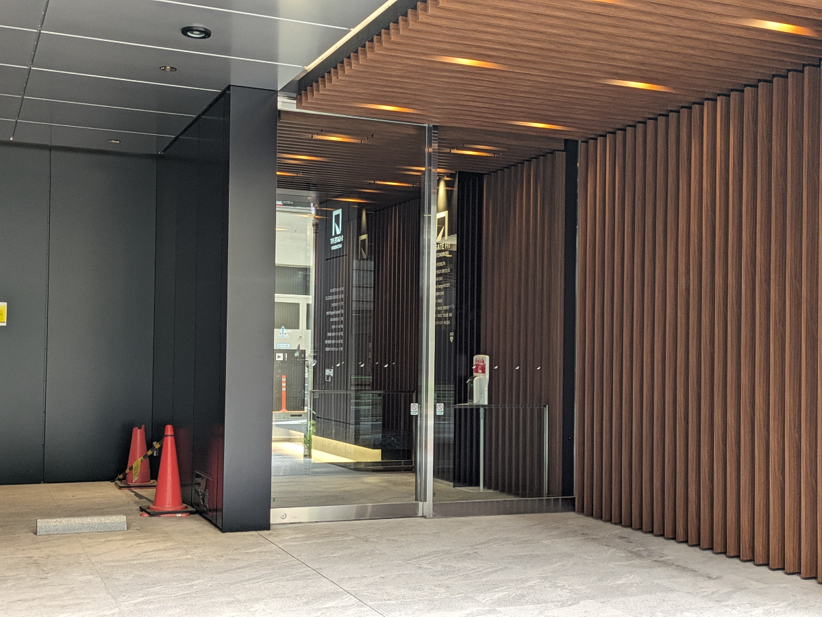 fresh/building/J00100492617_3