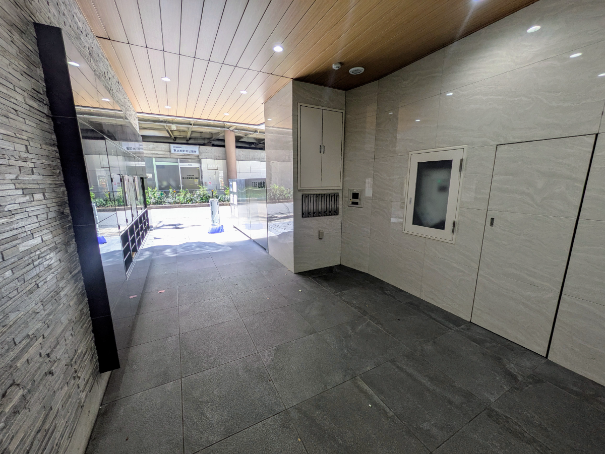 fresh/building/J00100492696_9