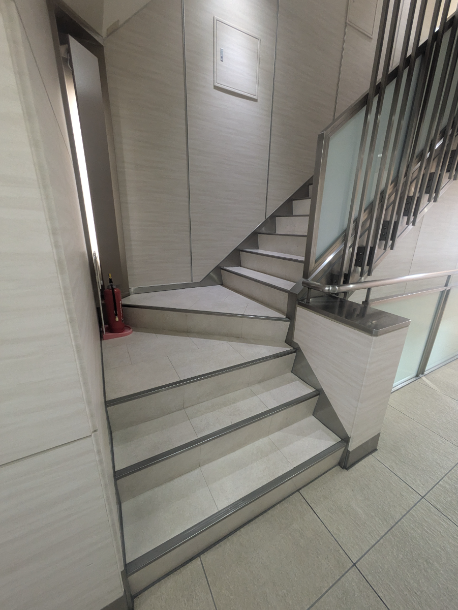 fresh/building/J00100492808_12