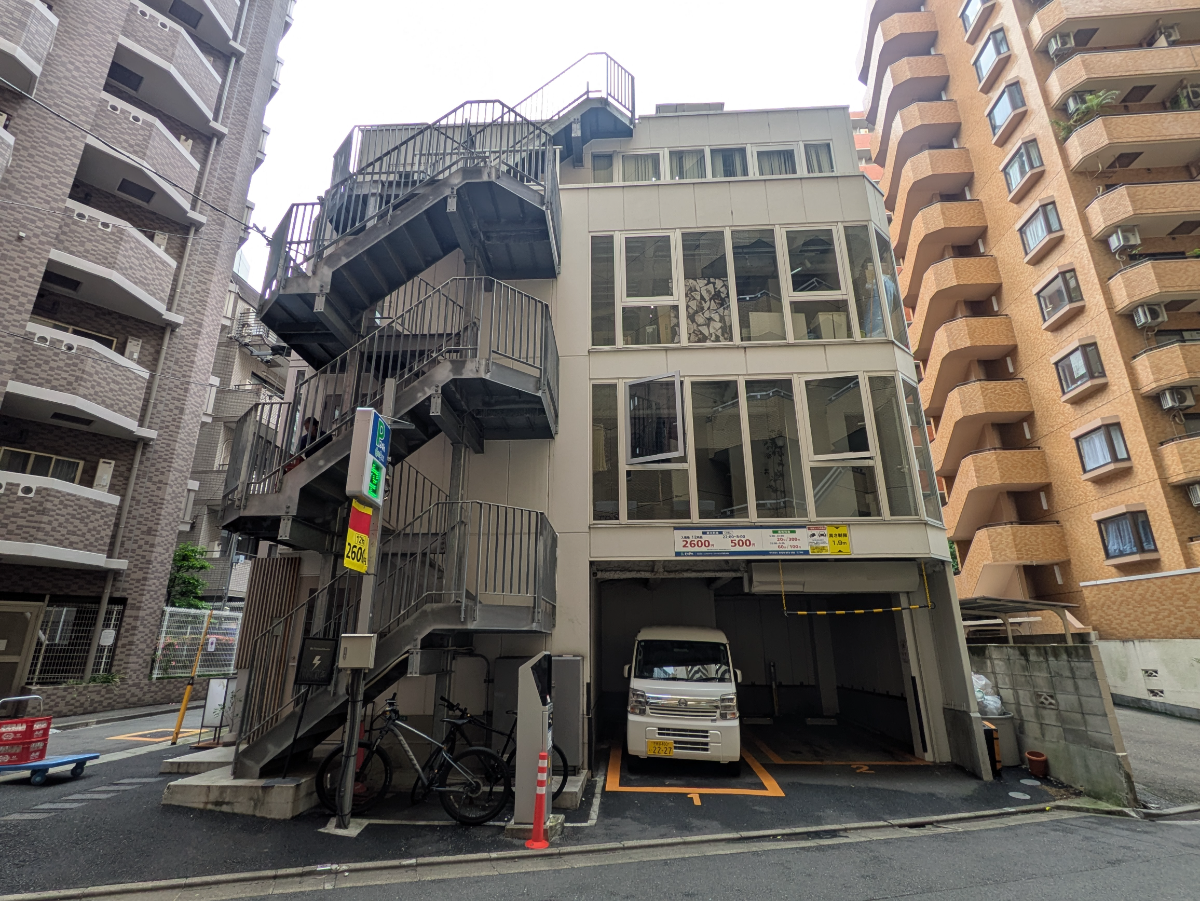 fresh/building/J00100493109_1
