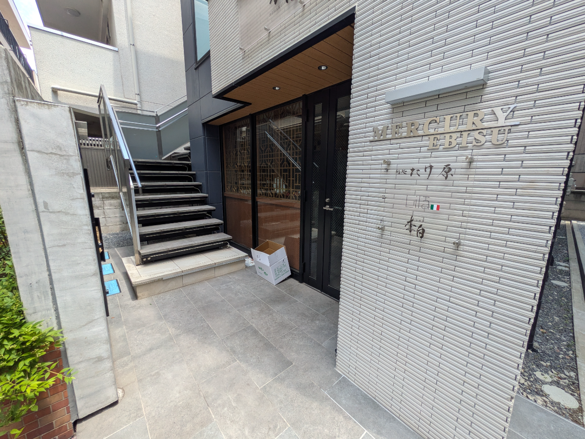 fresh/building/J00100493326_3
