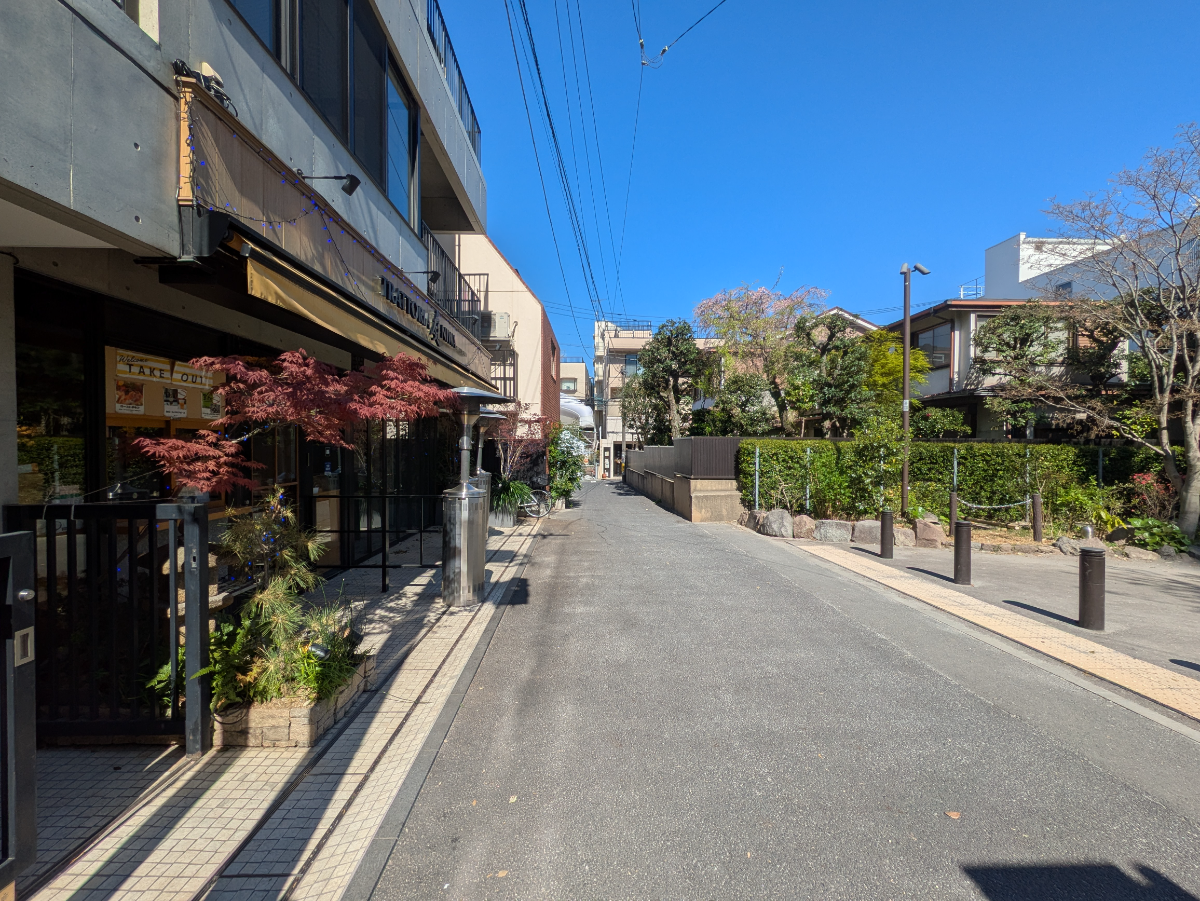 fresh/building/J00100493506_2