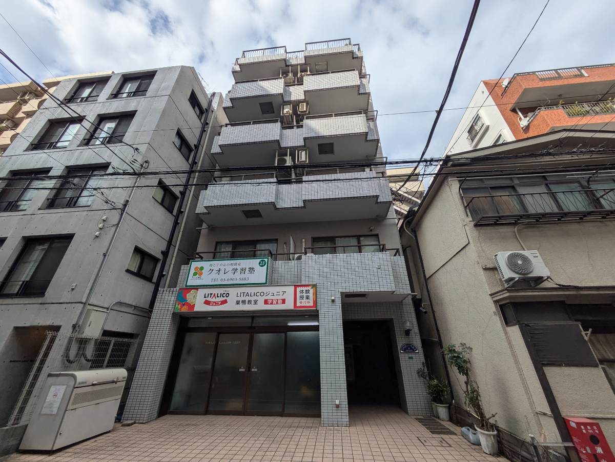 fresh/building/J00100493702_1