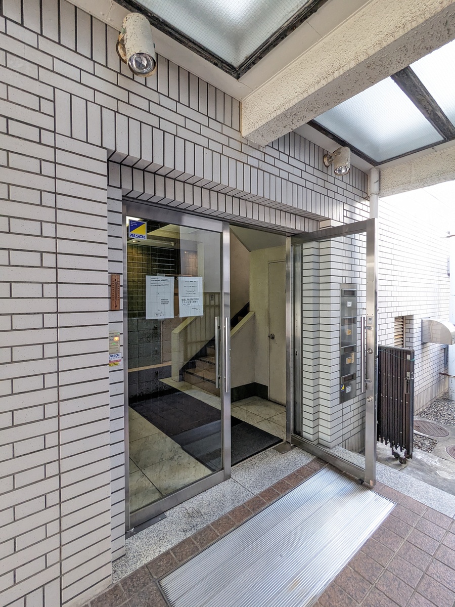 fresh/building/J00100493812_3