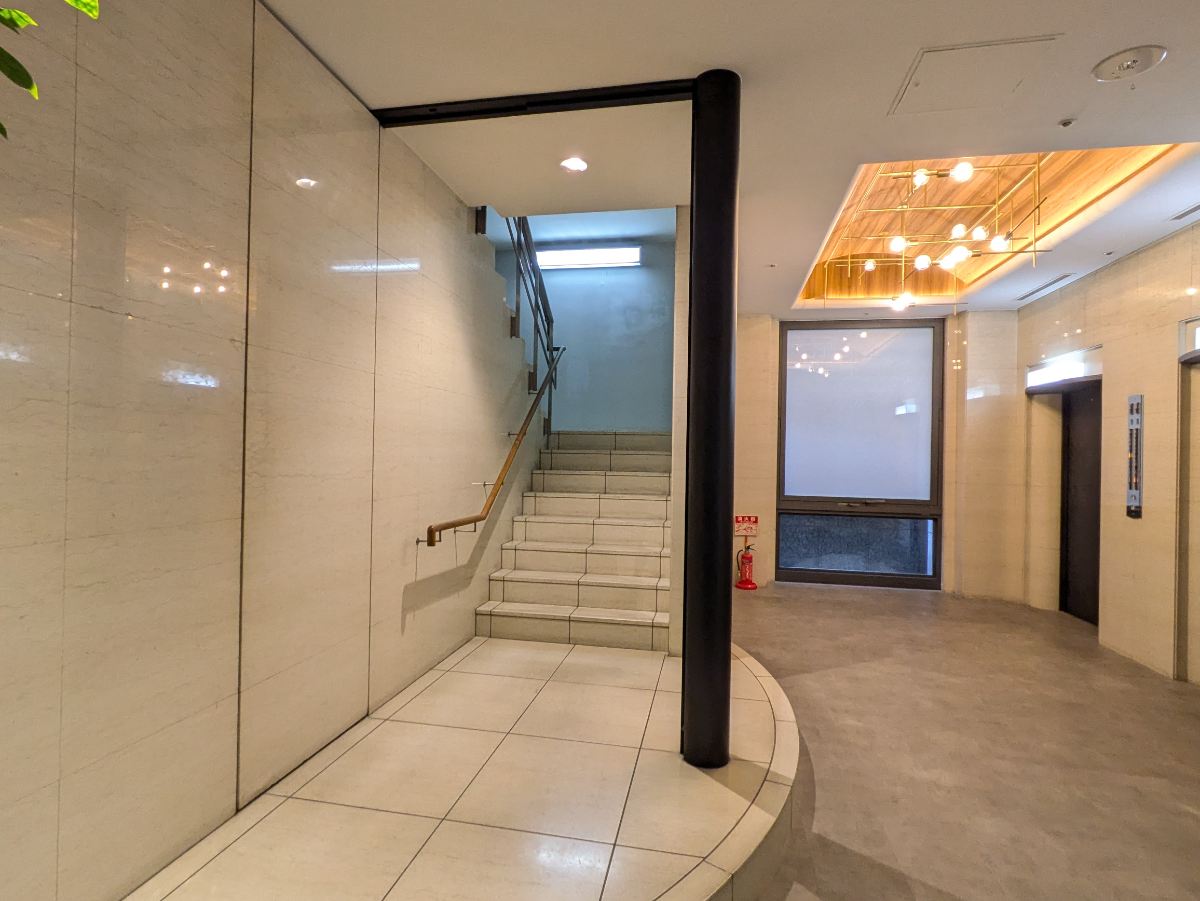 fresh/building/J00100494220_5