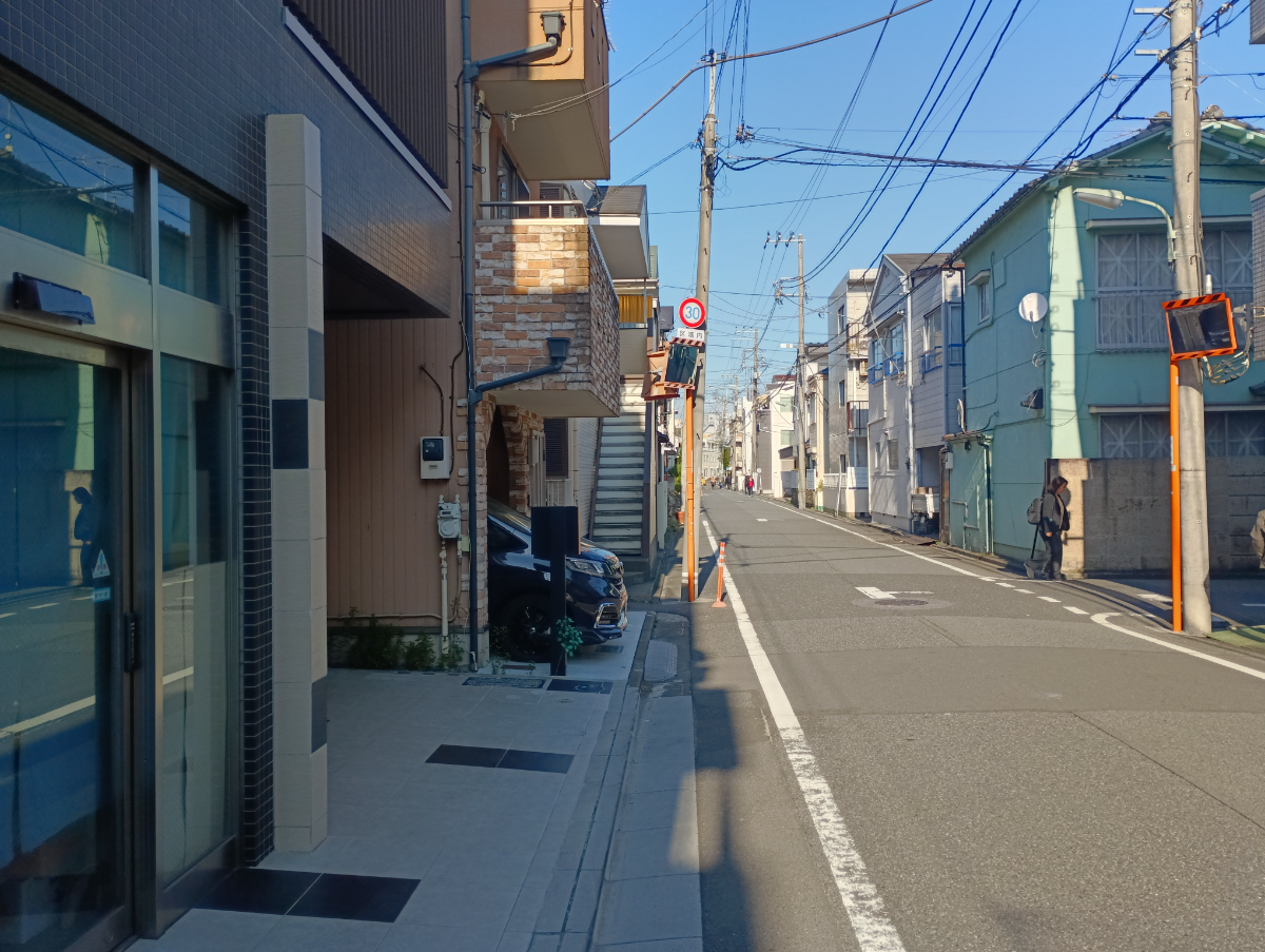 fresh/building/J00100494483_2