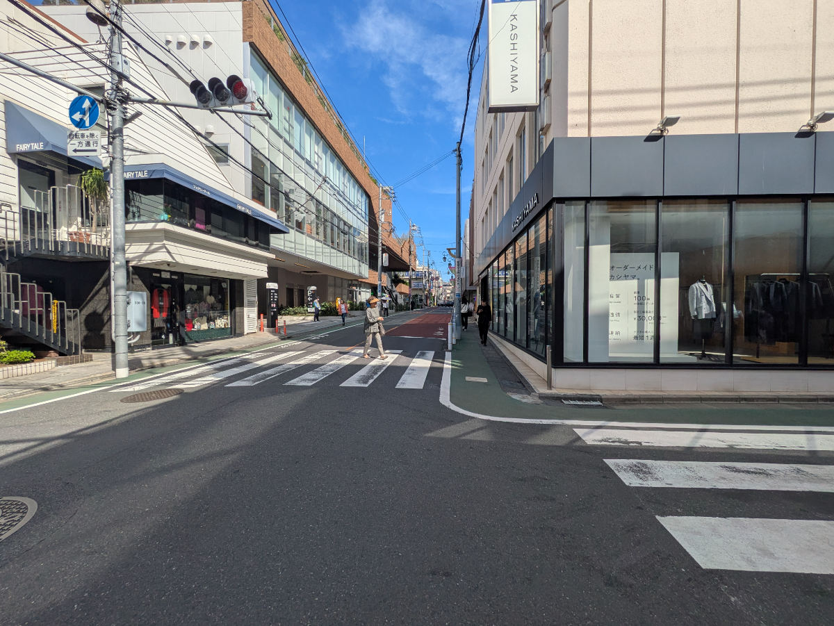 fresh/building/J00100494987_2