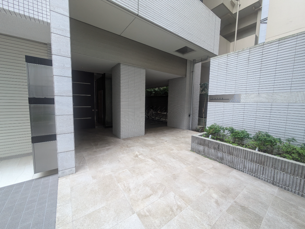 fresh/building/J00100495256_3