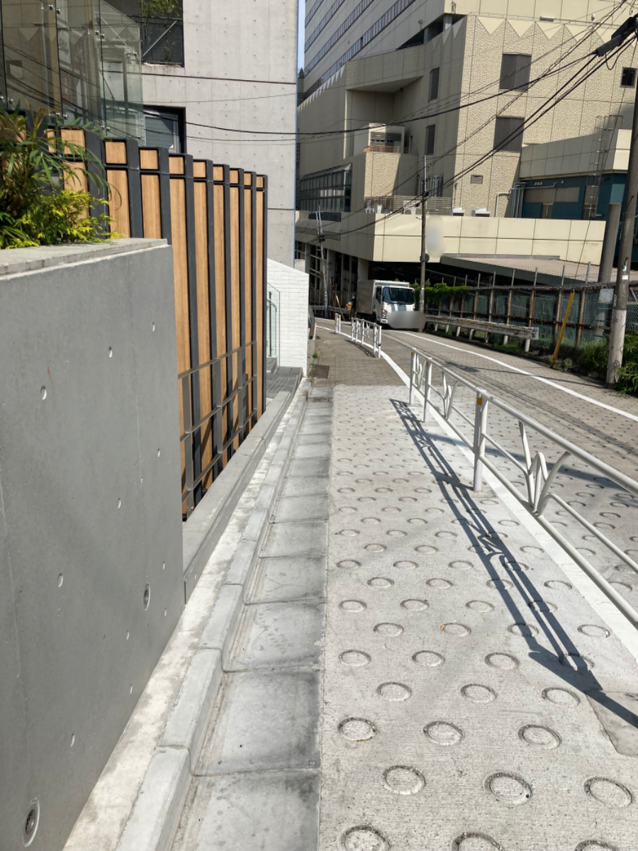 fresh/building/J00100495408_2