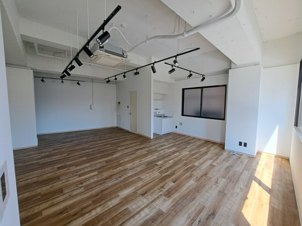 fresh/building/J00100495432_7