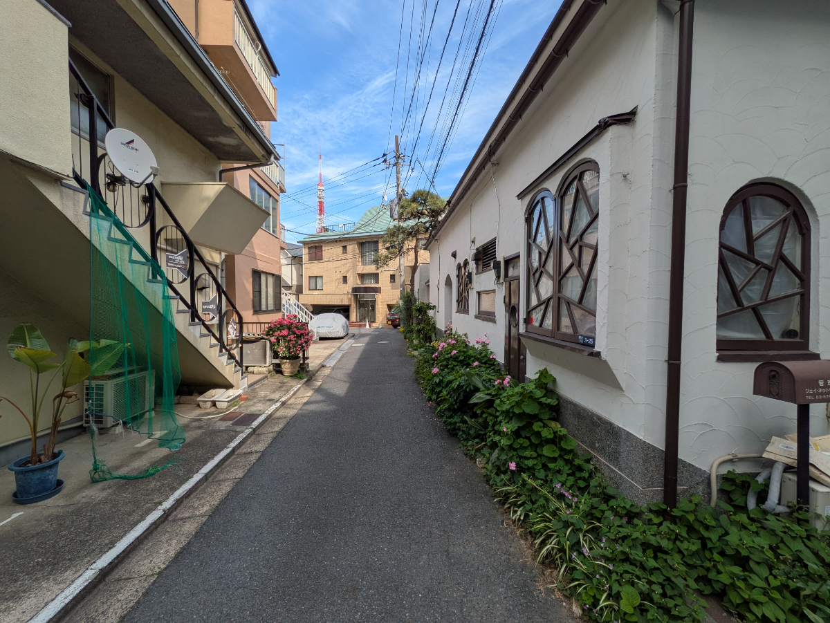fresh/building/J00100495996_2