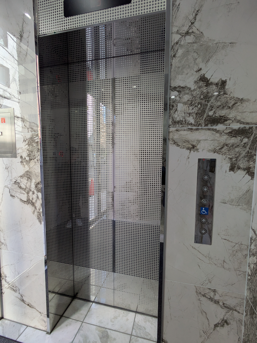 fresh/building/J00100496369_4