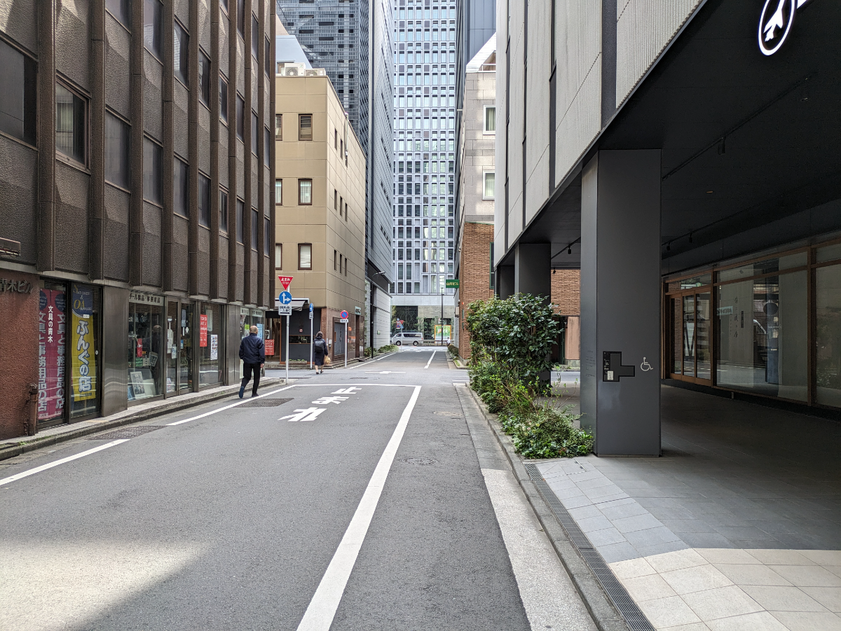 fresh/building/J00100496663_2