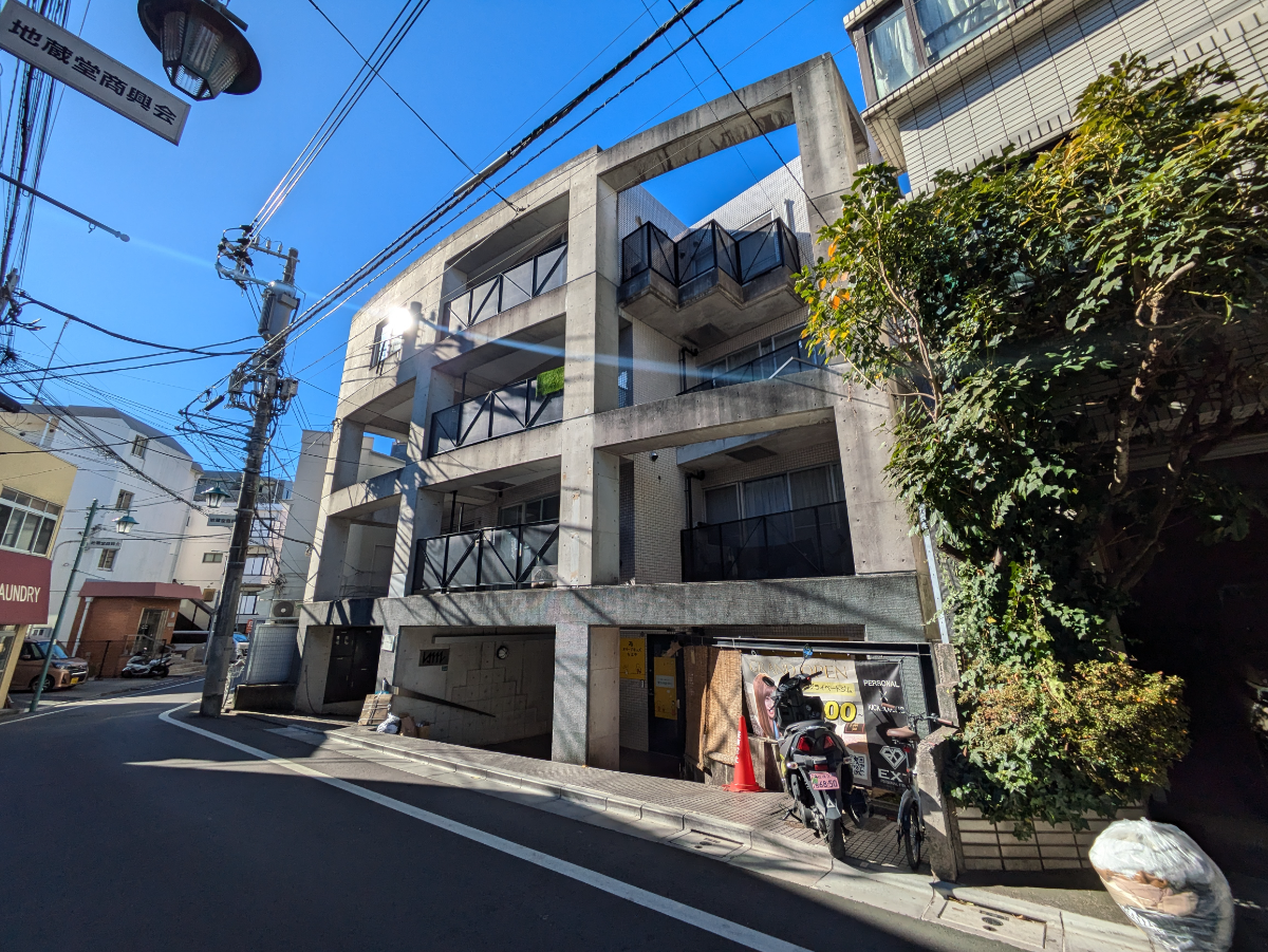fresh/building/J00100496834_1
