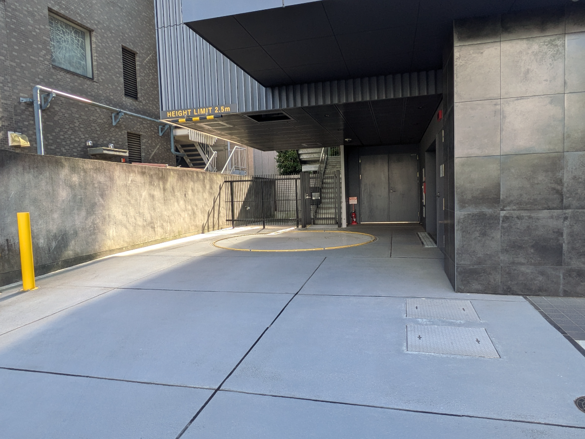 fresh/building/J00100497043_9