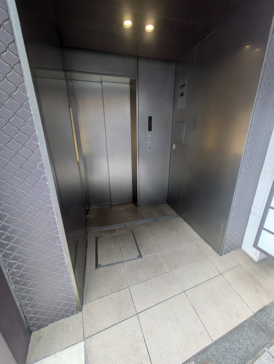 fresh/building/J00100497119_4