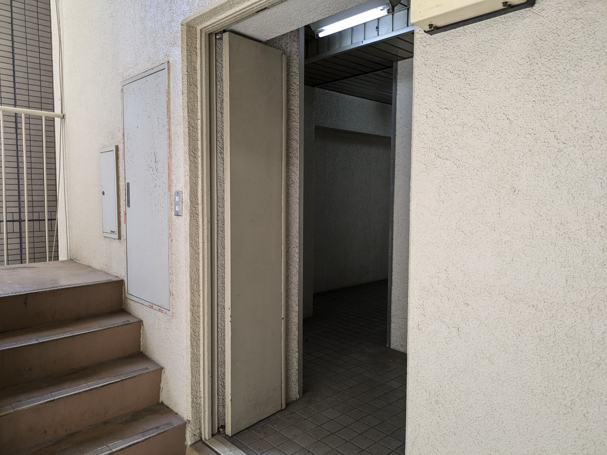 fresh/building/J00100497757_14