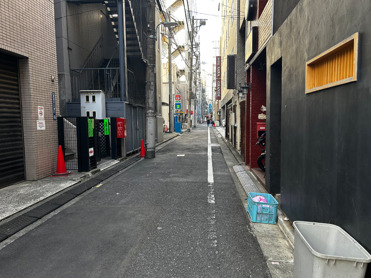 fresh/building/J00100498039_2
