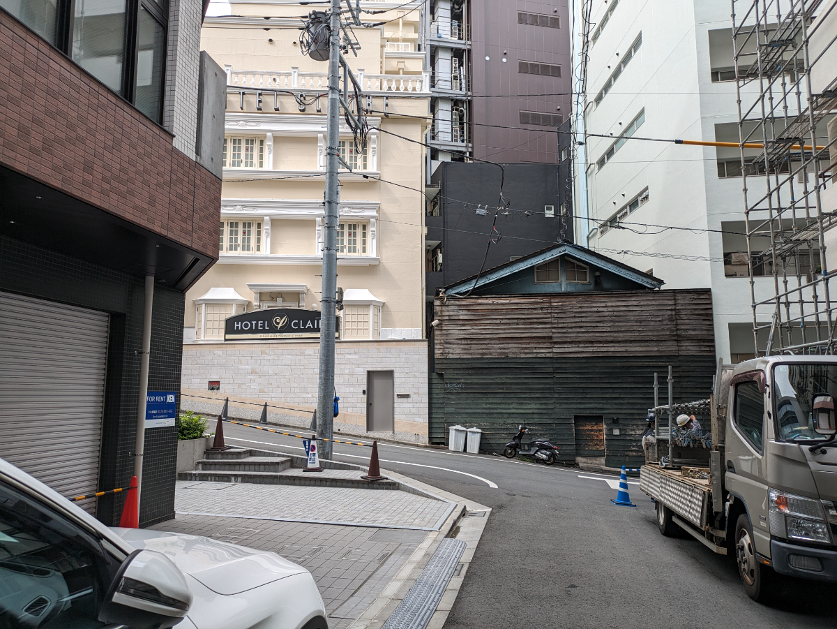 fresh/building/J00100498602_2