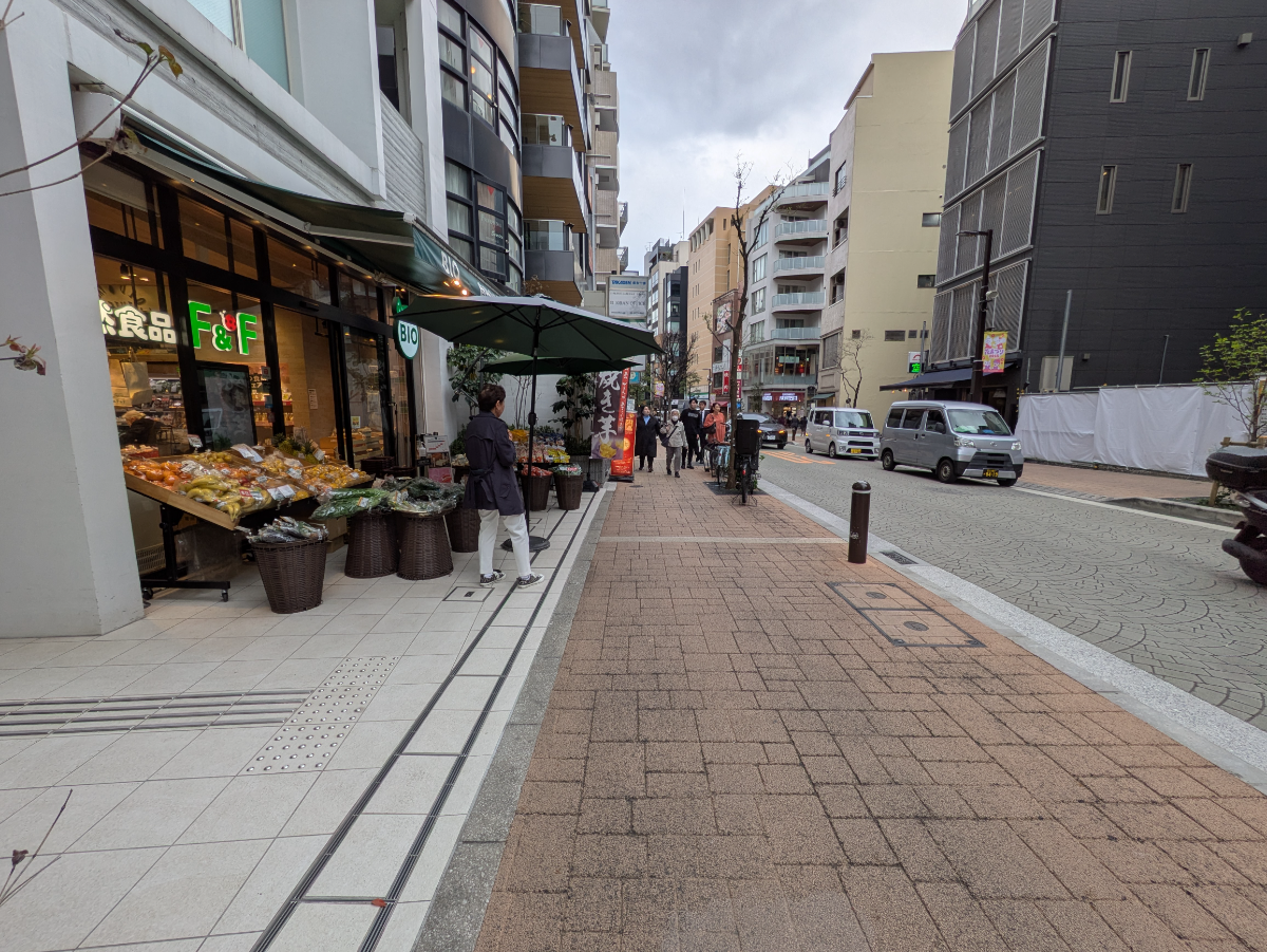 fresh/building/J00100498992_2