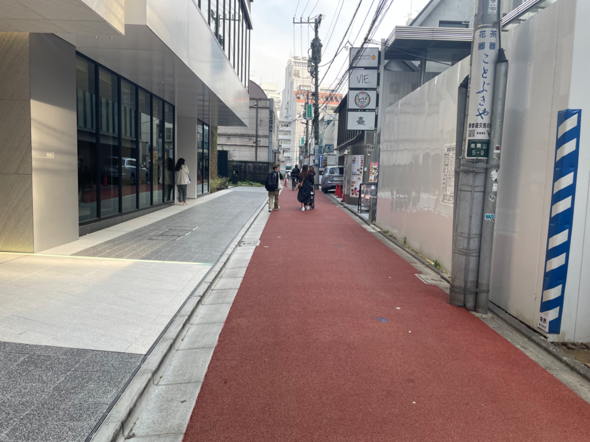 fresh/building/J00100498995_2