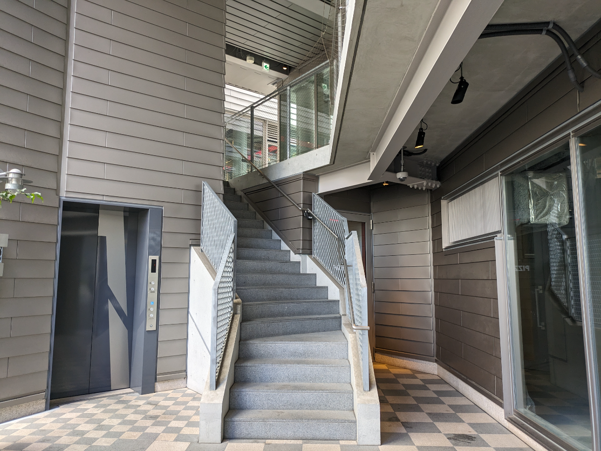 fresh/building/J00100499275_3