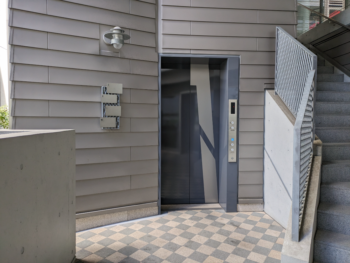 fresh/building/J00100499275_4