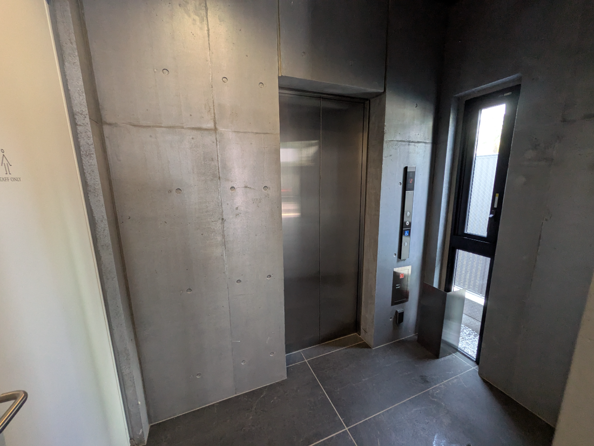 fresh/building/J00100508171_4
