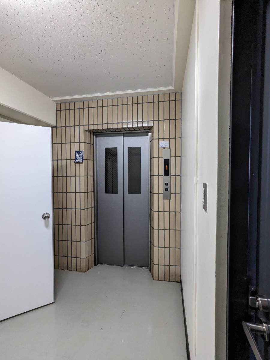 fresh/building/J00100510813_4