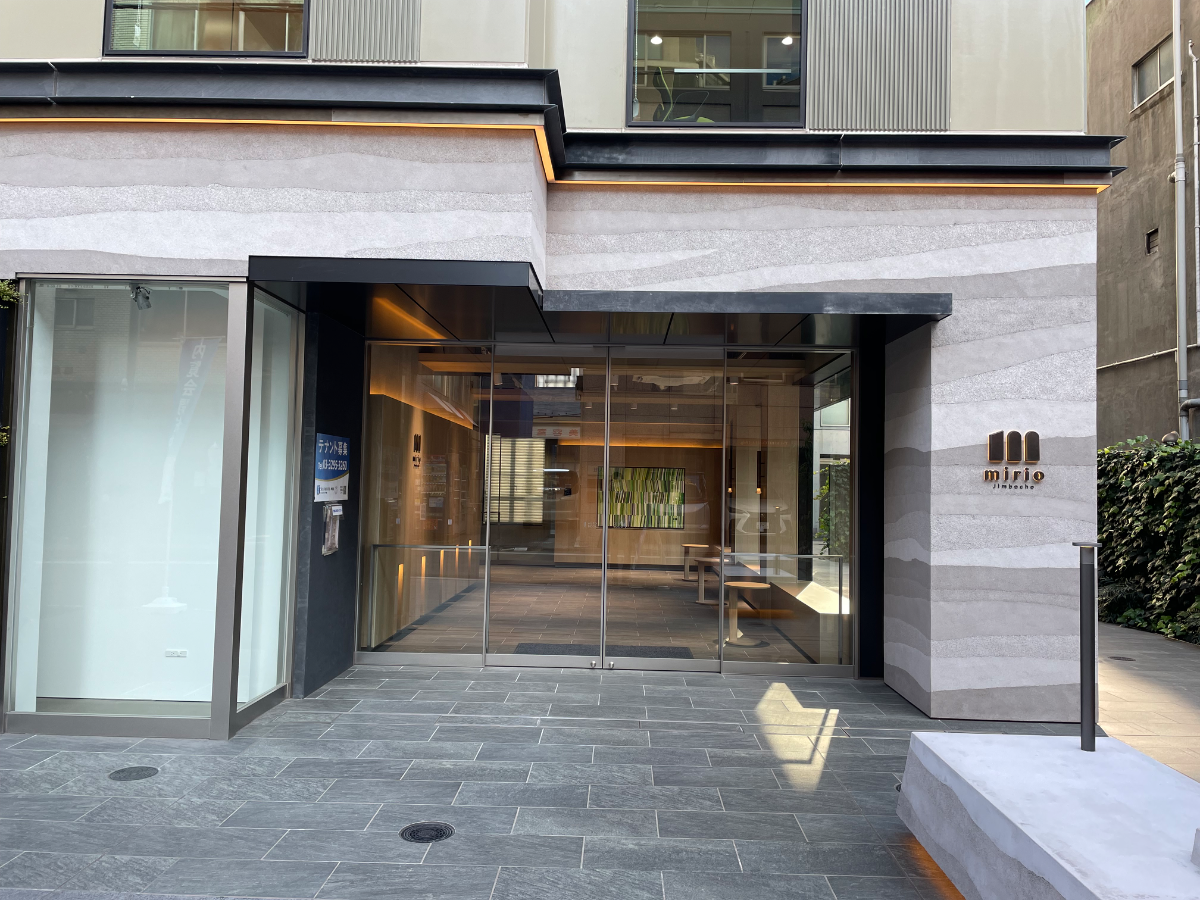 fresh/building/J00100608218_3