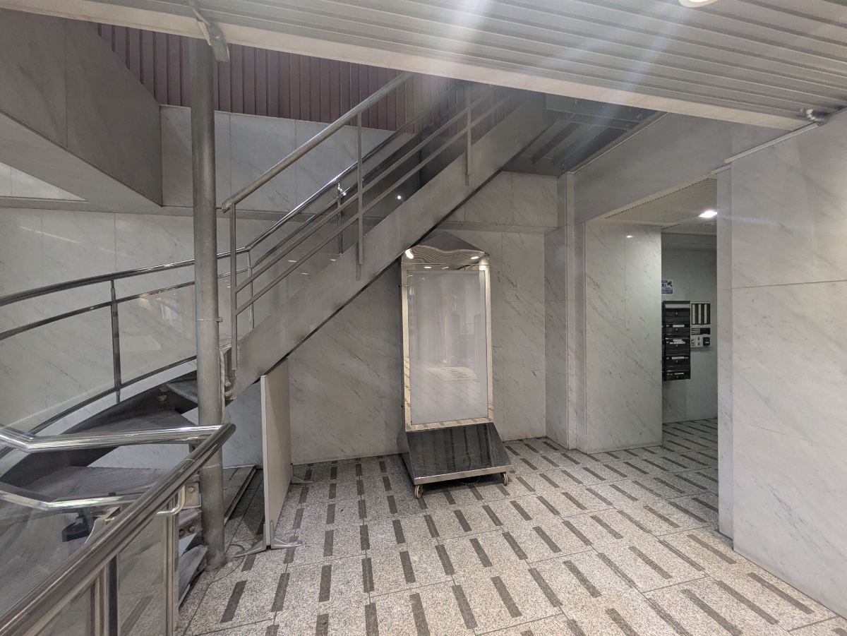 fresh/building/J00100610608_3