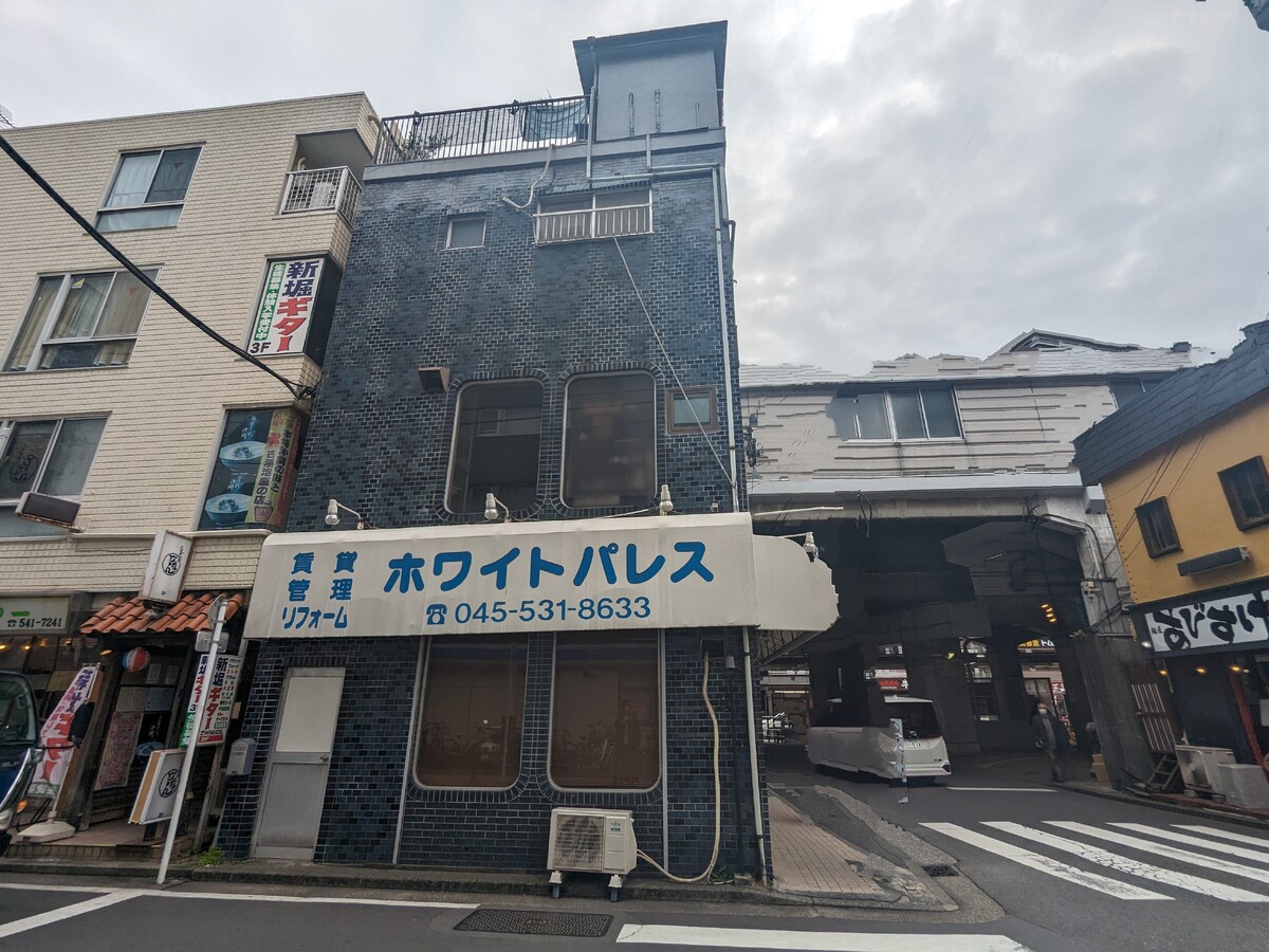 fresh/building/J00100611897_2