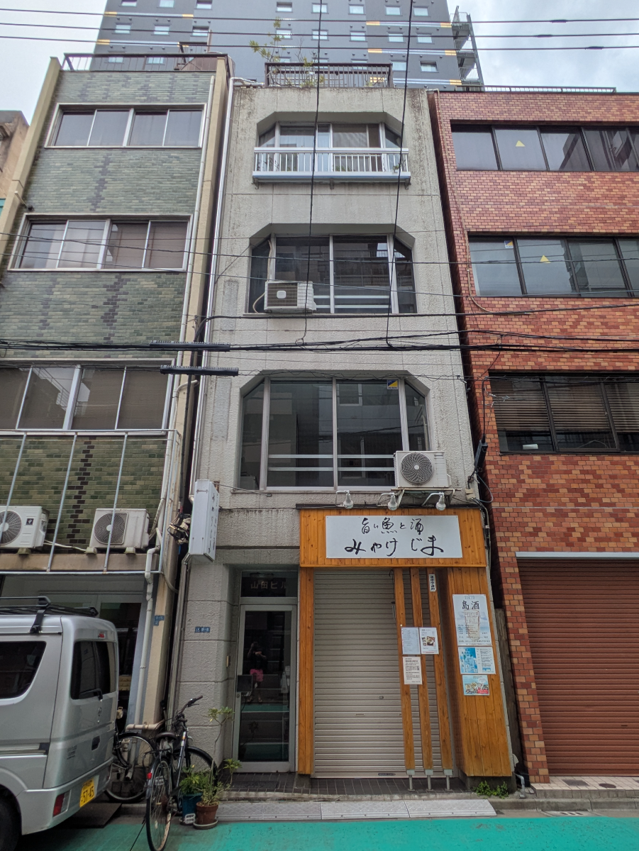 fresh/building/J00100631097_1
