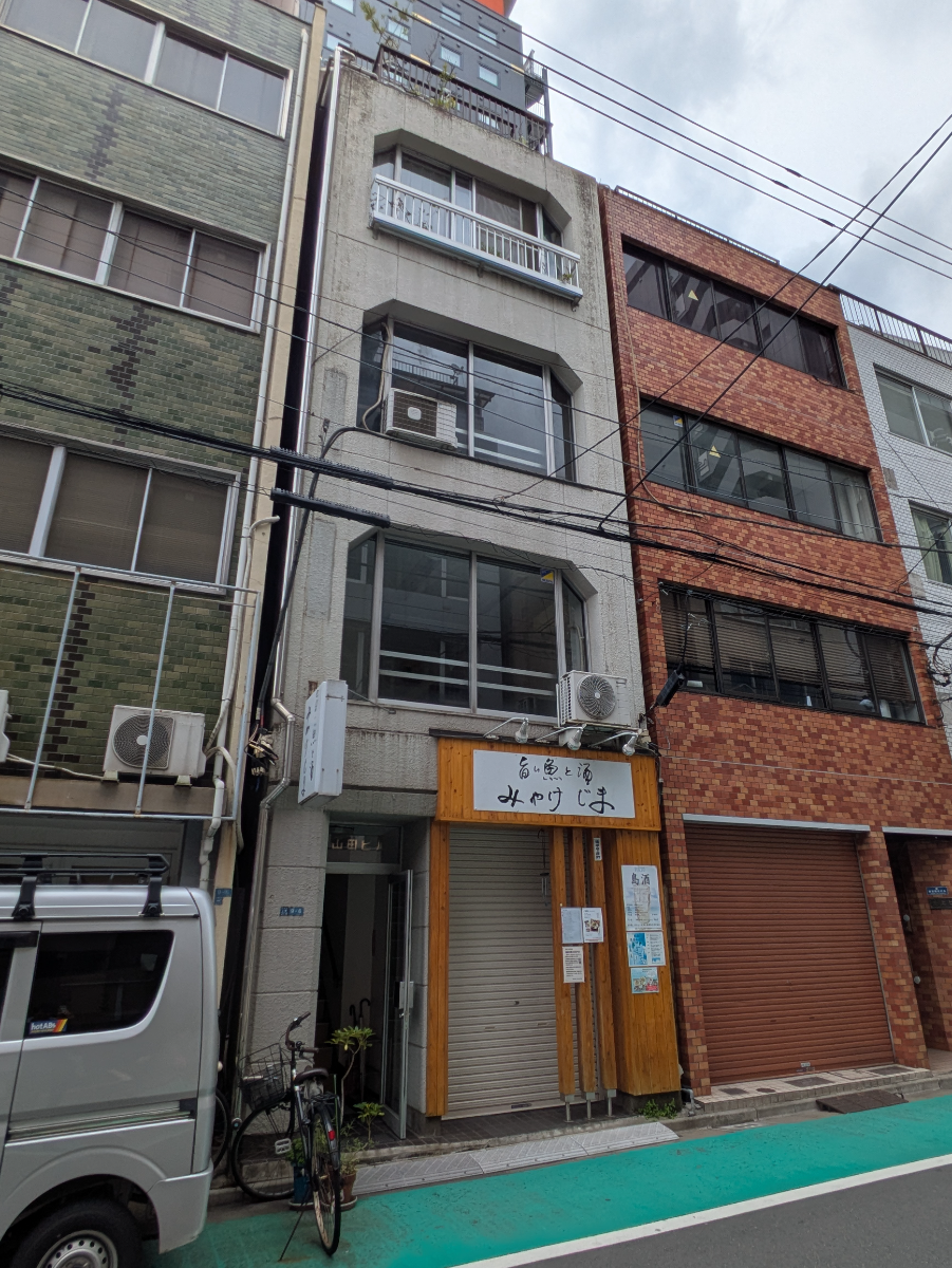 fresh/building/J00100631097_5